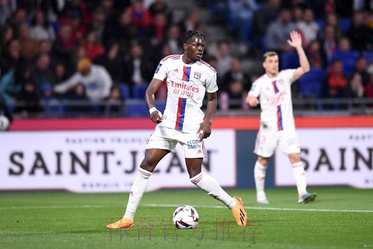 马卡:皇马有意补强后防 派人考察莱比锡后卫卢克巴 马卡:皇马有意补强后防 派人考察莱比锡后卫卢克巴